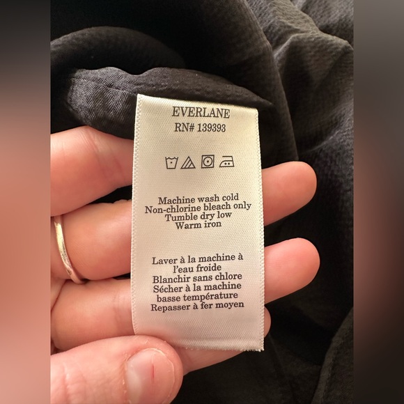 Everlane the hammered satin slip dress black size 4 style F-DRS-HSN-SLIP-SL - Picture 6 of 10